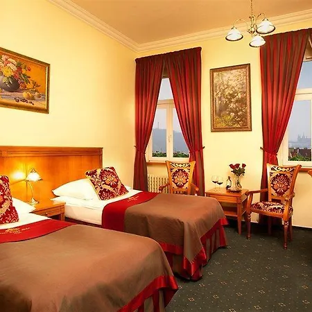 Hotell Garden 4*