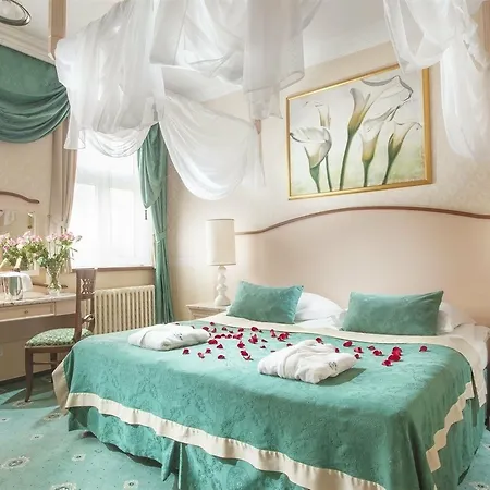 Hotel Garden 4*