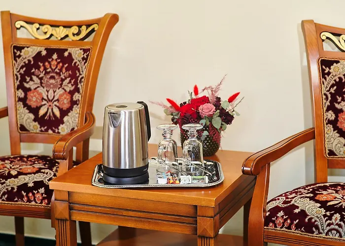 Garden Hotel 4*