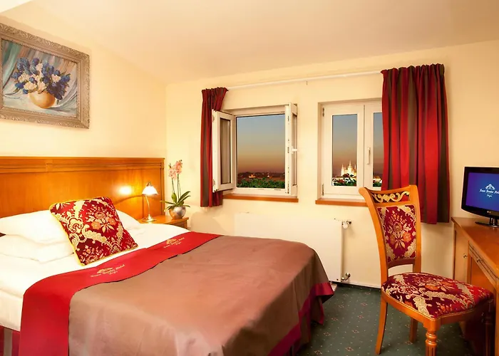 Hotel Garden 4*