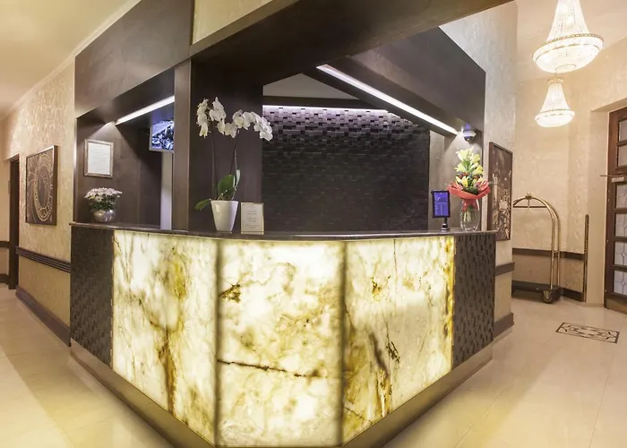 Garden Hotel 4*